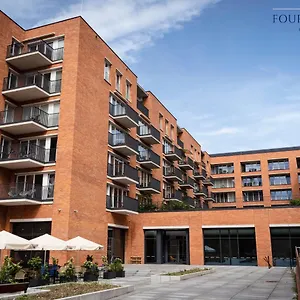 Old Town - Shipyard Apartament